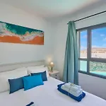 Casa Maria Duplex With Sea & Mountain Views, 15 Minutes Walk From The Marina Rubicon 別荘