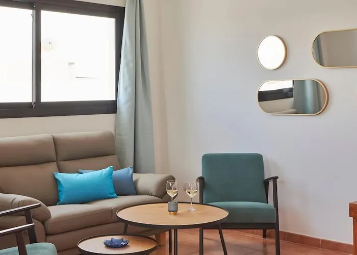 Casa Maria Duplex With Sea & Mountain Views, 15 Minutes Walk From The Marina Rubicon * Playa Blanca (Lanzarote)